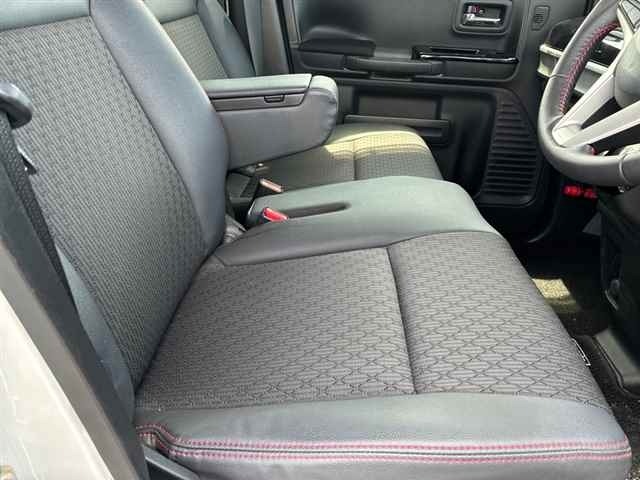 Suzuki SPACIA 2018 8049096-7