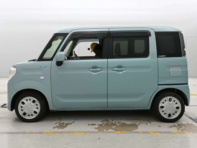 Suzuki SPACIA 2019 8049129-4