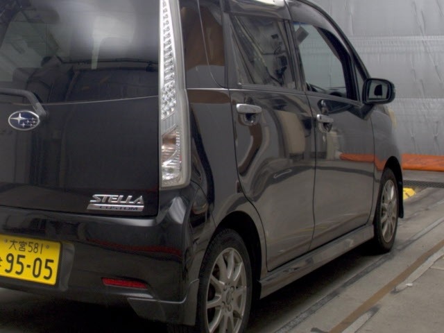 Subaru STELLA 2013 8050284-5
