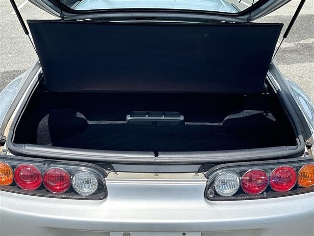 Toyota SUPRA 1995 8050645-11