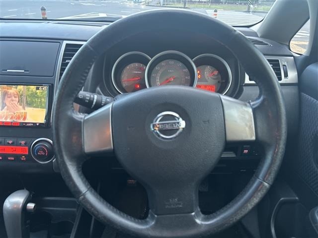 Nissan TIIDA 2011 8036768-13