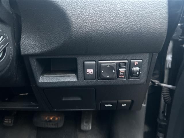 Nissan TIIDA 2011 8036768-16