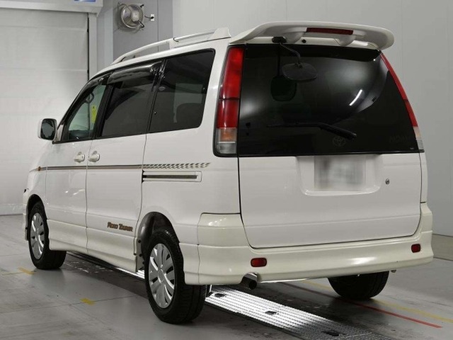 Toyota TOWNACE NOAH 1999 8050108-6