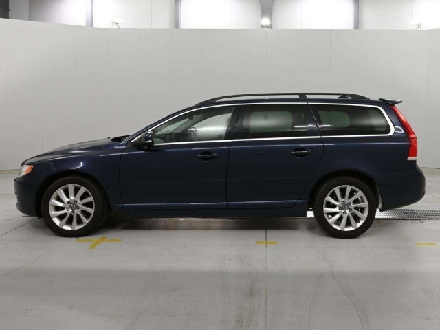 Volvo V70 2013 8041998-4