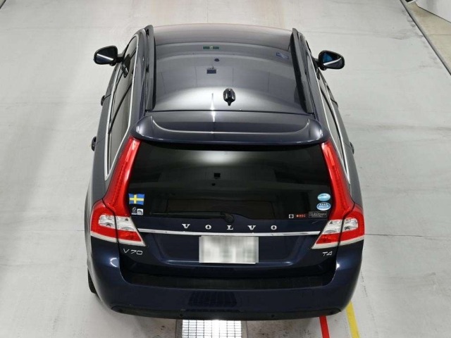 Volvo V70 2013 8041998-8