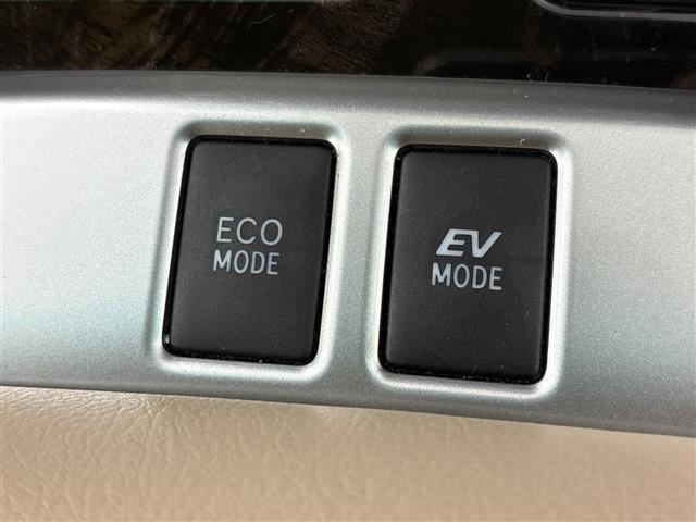 Toyota VELLFIRE 2013 8046971-7
