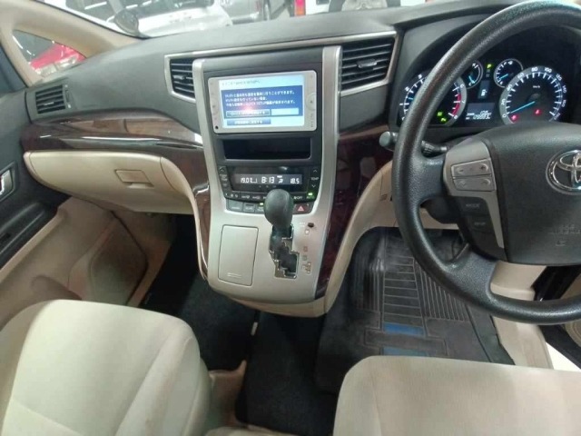 Toyota VELLFIRE 2013 8047154-11