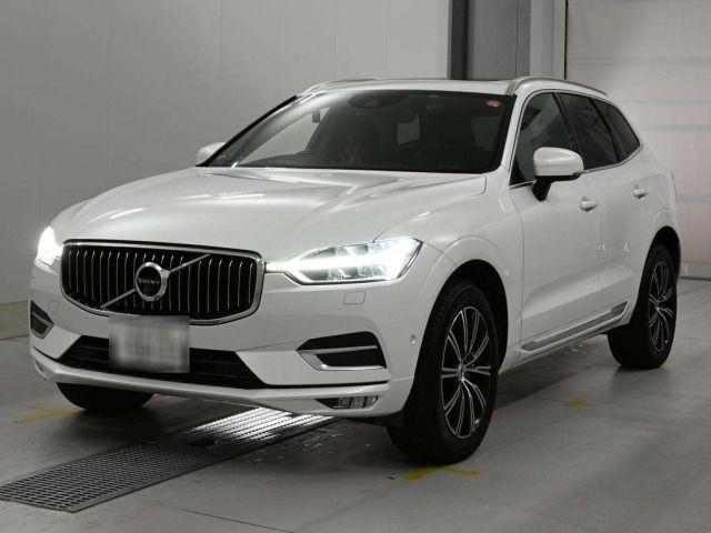 Volvo XC60 2018 8048989-0