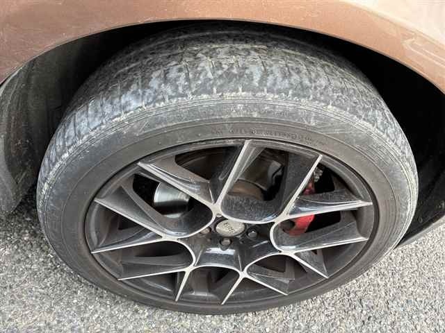 Volvo XC60 2009 8048990-9