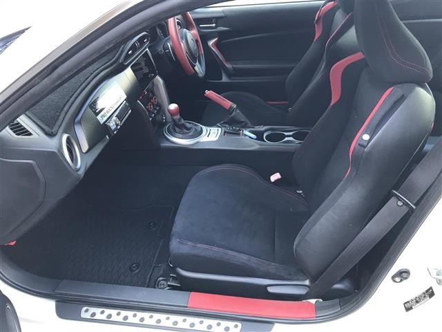 Toyota 86 2012 8051701-10