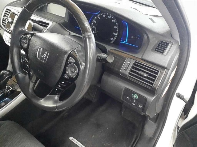 Honda ACCORD 2015 8062039-9