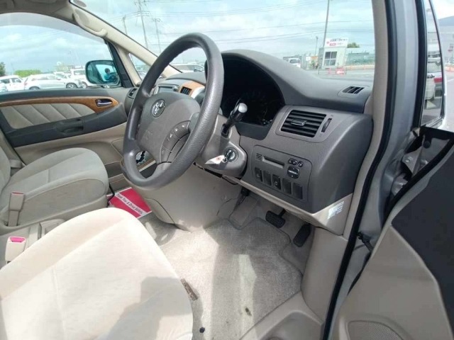Toyota ALPHARD 2005 8053060-9