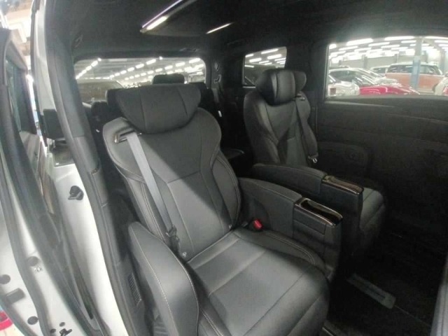 Toyota ALPHARD 2025 8053064-12