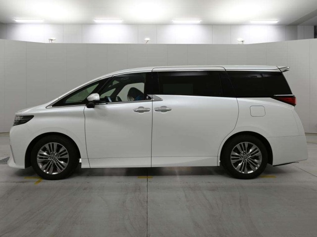 Toyota ALPHARD 2025 8053064-4