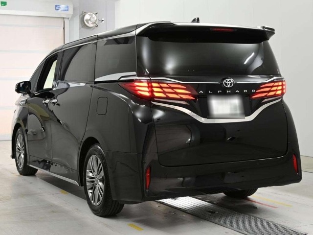 Toyota ALPHARD 2023 8053070-6