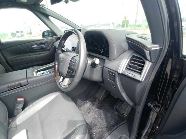 Toyota ALPHARD 2023 8053070-9