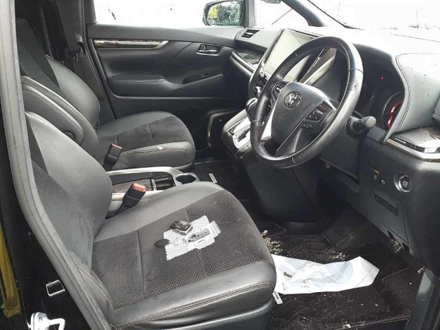 Toyota ALPHARD 2021 8053078-8