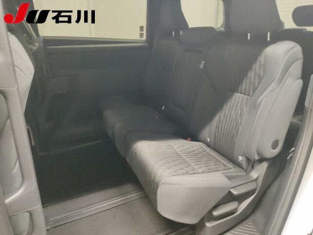 Toyota ALPHARD 2026 8053086-5