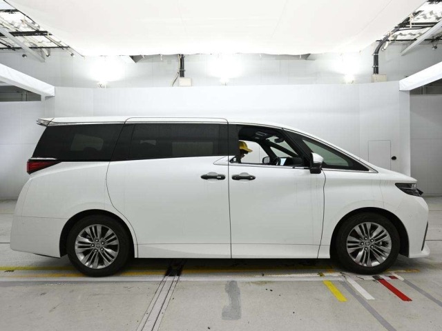 Toyota ALPHARD 2023 8053124-3