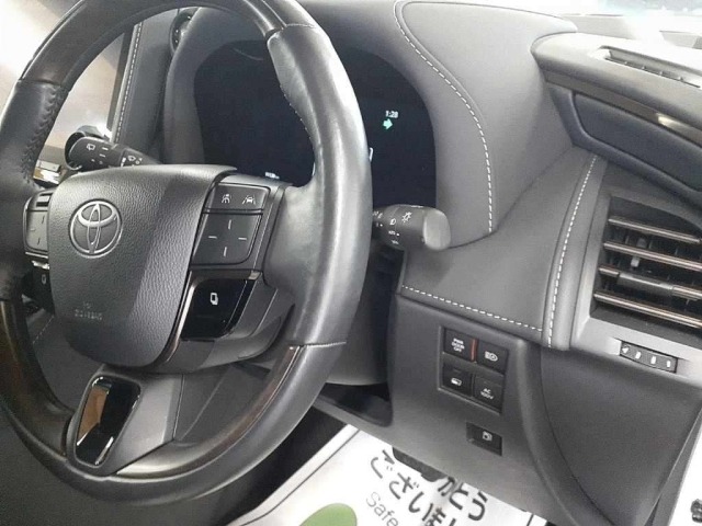 Toyota ALPHARD 2024 8053126-9