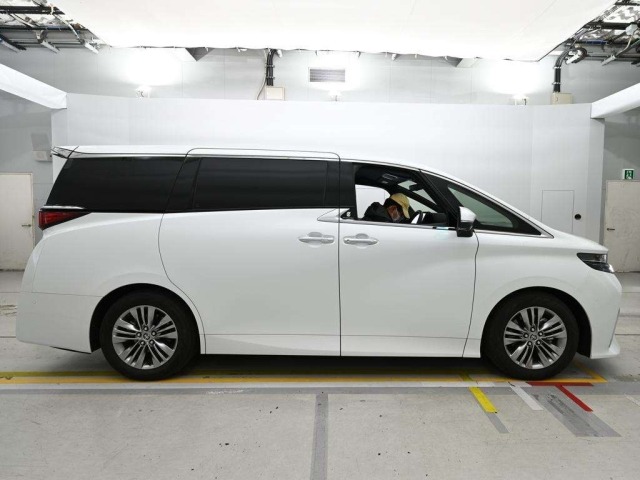 Toyota ALPHARD 2025 8053127-3