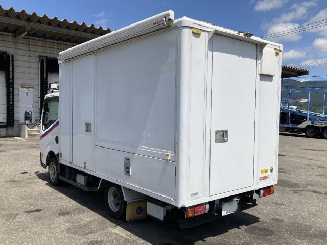 Nissan ATLAS 2012 8062543-5