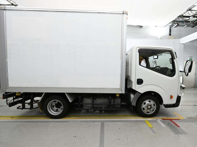 Nissan ATLAS 2017 8062550-3