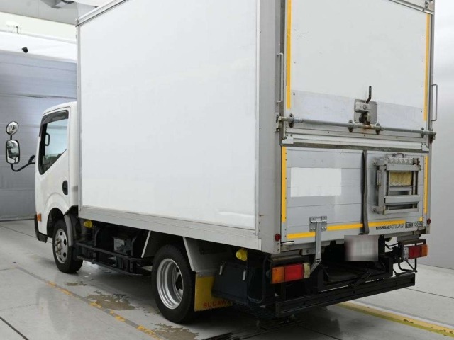 Nissan ATLAS 2017 8062550-6