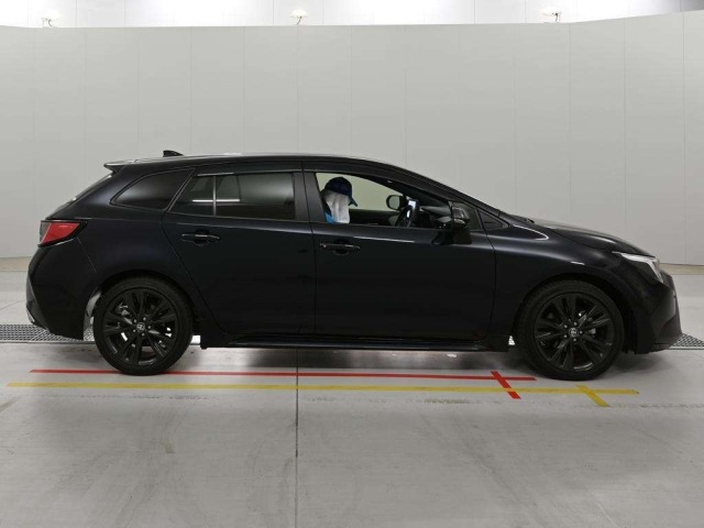 Toyota COROLLA TOURING 2023 8059900-3