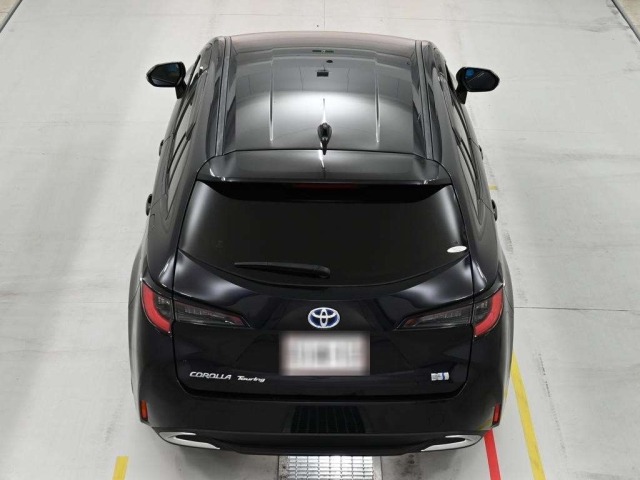 Toyota COROLLA TOURING 2023 8059900-8