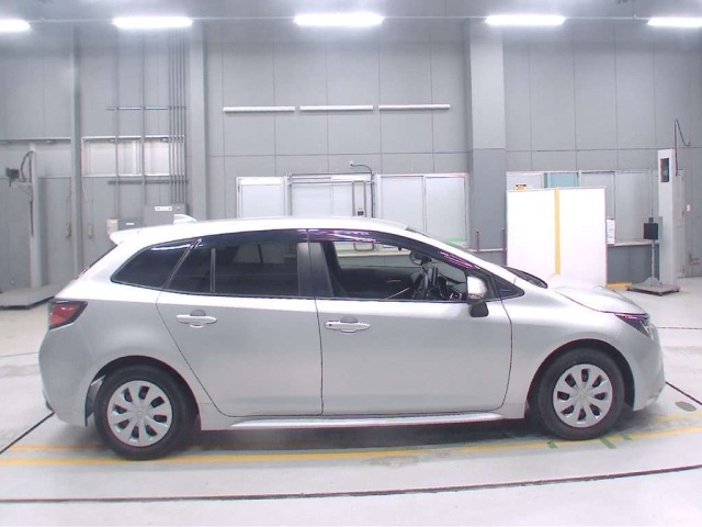 Toyota COROLLA TOURING 2020 8059902-3
