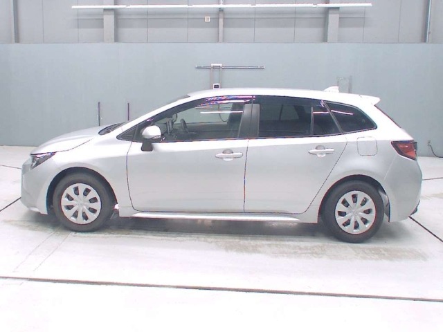 Toyota COROLLA TOURING 2020 8059902-4