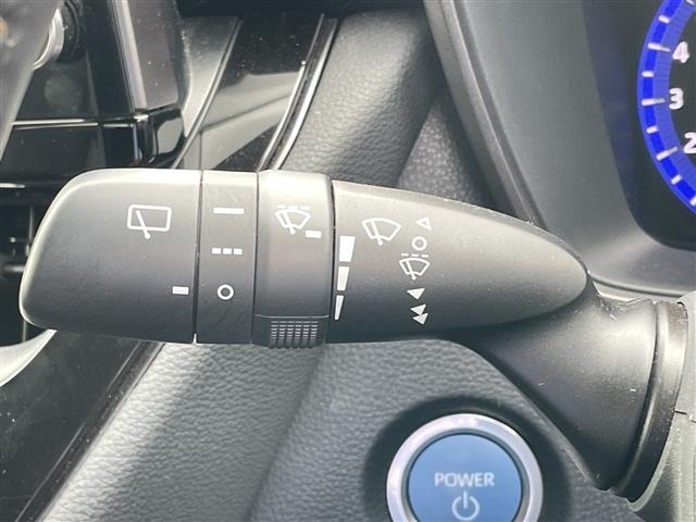 Toyota COROLLA TOURING 2020 8060335-18