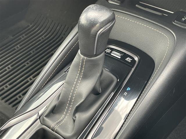 Toyota COROLLA TOURING 2022 8060336-11