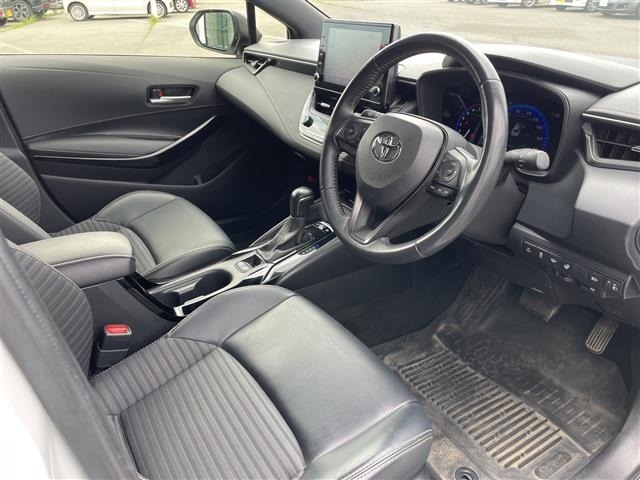Toyota COROLLA TOURING 2022 8060336-2