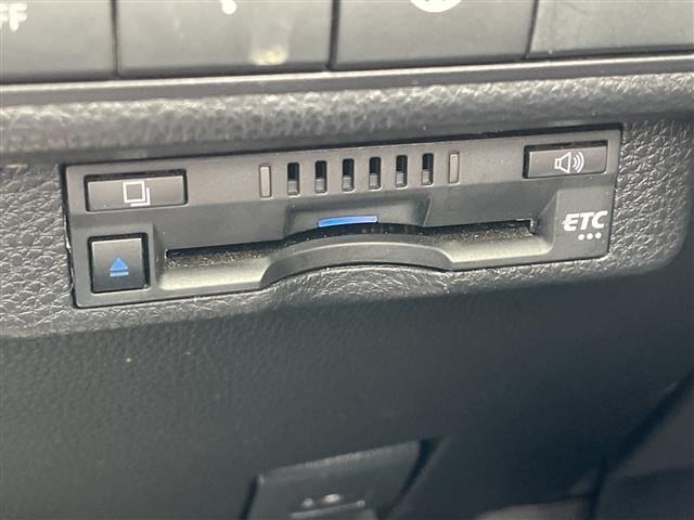 Toyota COROLLA TOURING 2022 8060336-20