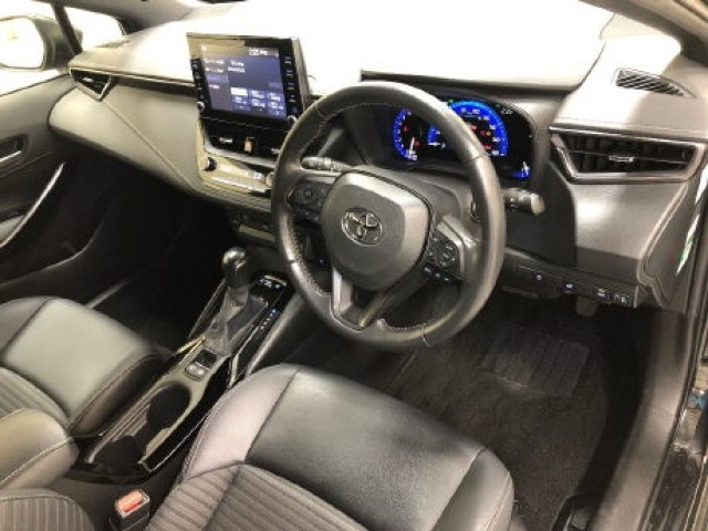 Toyota COROLLA TOURING 2021 8060342-5