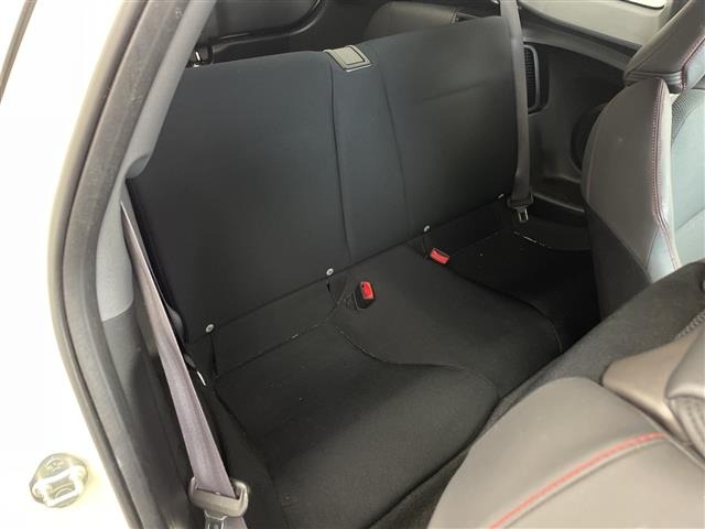Honda CR-Z 2013 8062369-5