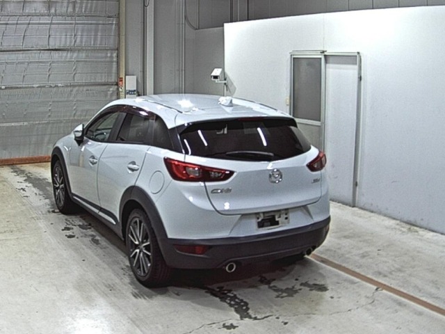 Mazda CX-3 2015 8051730-1