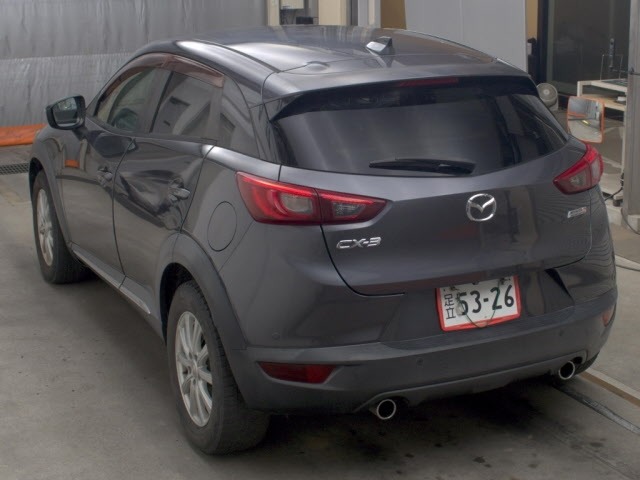 Mazda CX-3 2015 8051761-1