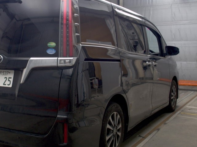 Toyota ESQUIRE 2020 8056957-5