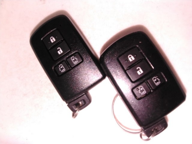 Toyota ESQUIRE 2020 8056960-10