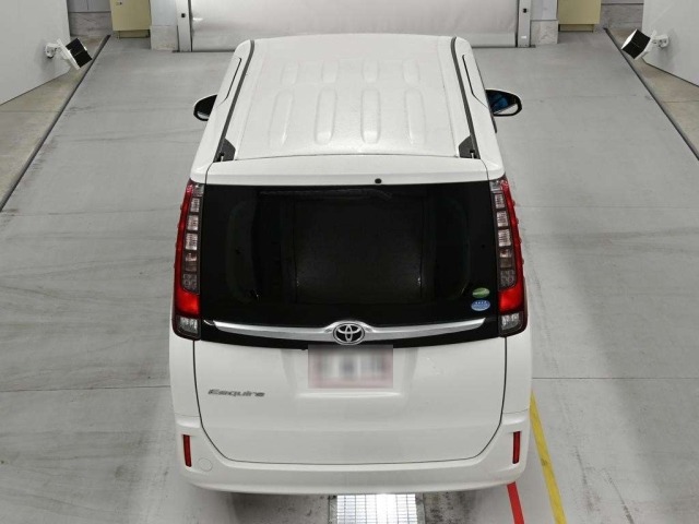 Toyota ESQUIRE 2017 8056972-8