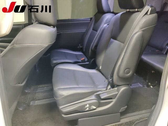 Toyota ESQUIRE 2015 8056982-5