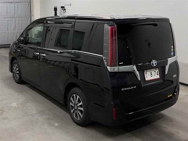 Toyota ESQUIRE 2017 8056986-1