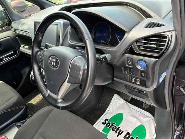 Toyota ESQUIRE 2017 8056986-3
