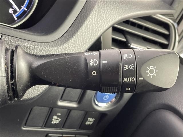 Toyota ESQUIRE 2015 8057453-22