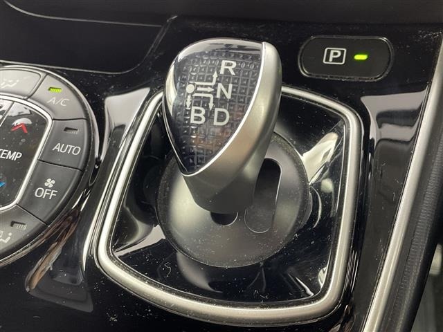 Toyota ESQUIRE 2015 8057453-4