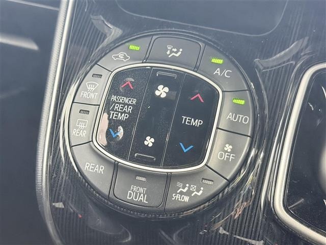 Toyota ESQUIRE 2020 8057455-1