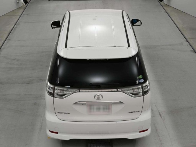 Toyota ESTIMA 2013 8058597-8